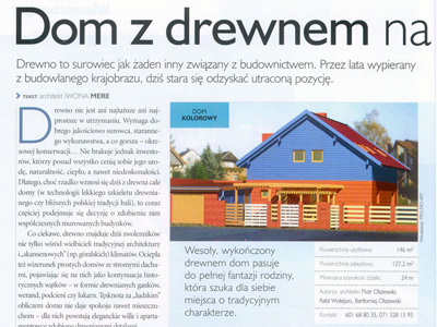 Dom z drewnem na elewacji